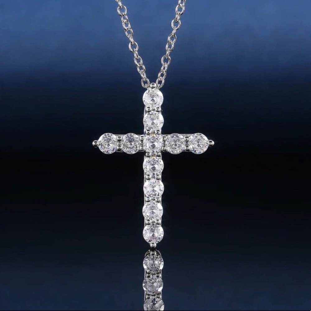 925 STERLING SILVER ROUND DIAMOND CROSS NECKLACE - Picture 5 of 6